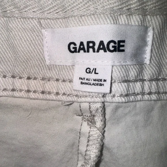 NWT size Large Garage Women's Cream Skorts - Picture 2 of 6